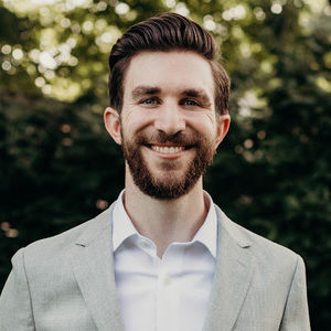 Meet your Posher, Zachary